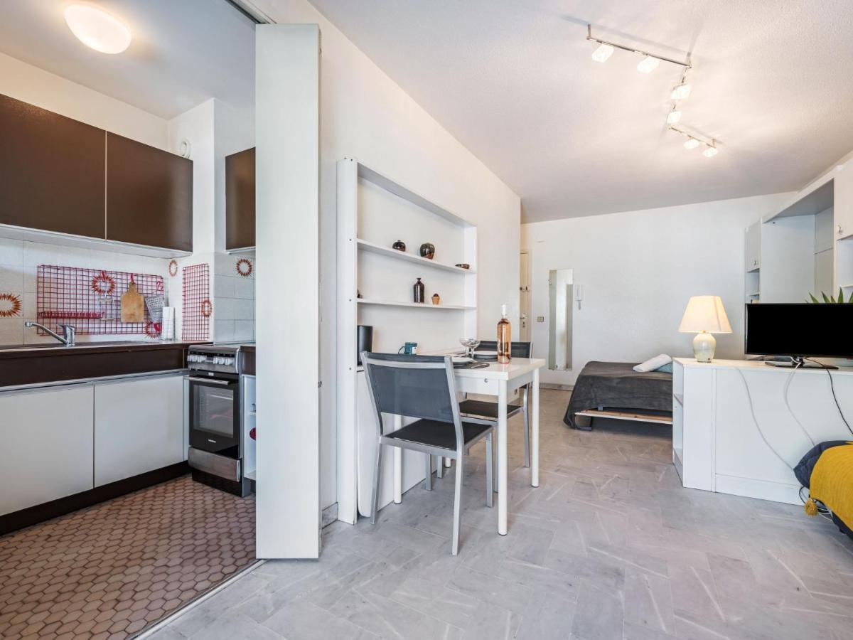 Apartment Le Mercure By Interhome *